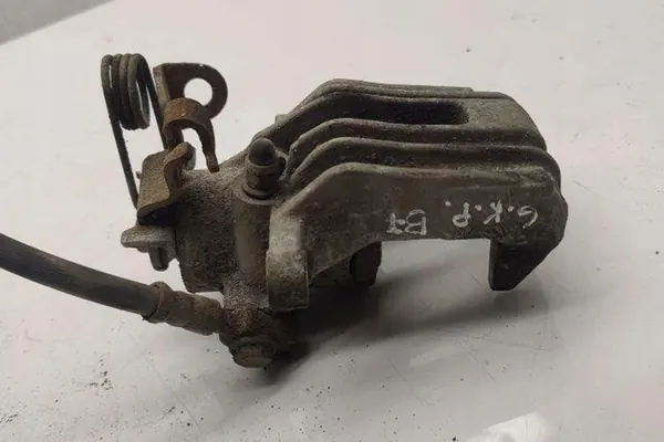 Vasen Takajarrusatula AUDI A4 AVANT 2.0L diesel OEM B190035L image 2