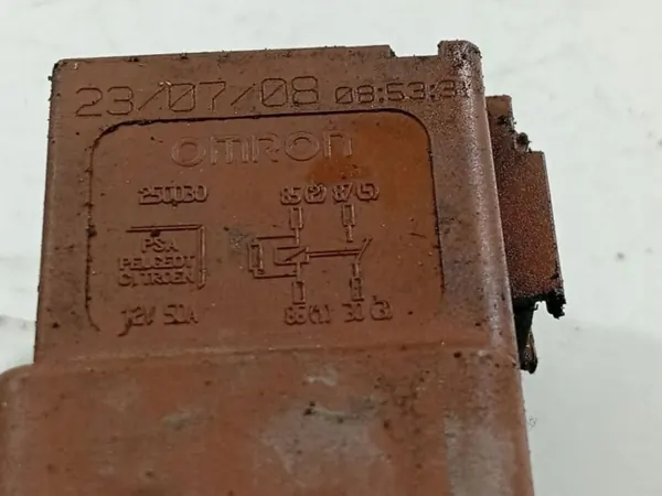 Relä OEM 250030 för Citroen C4 Grand Picasso 2008 image 4