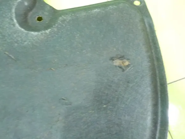 OEM wygluszenie maski XP18 4 Isolamento capô image 3