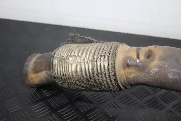 MILLTEK DOWNPIPE Mercedes CLA 45 W117 AMG 45 image 5