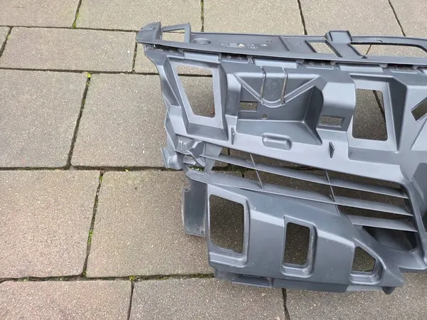 RENAULT SCENIC III FRONT GRILLE CHROME FRAME 13-2016 image 9