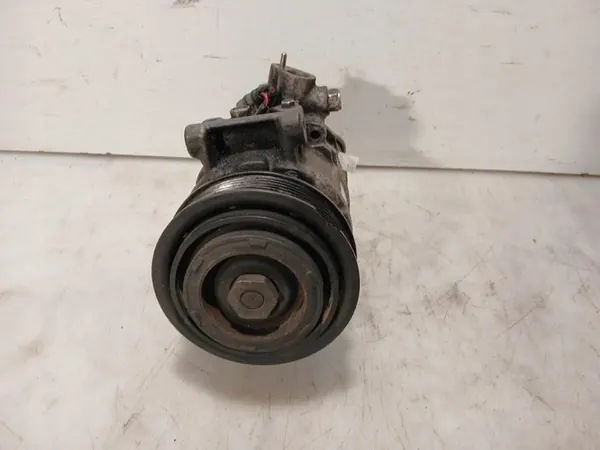 Compressore Aria Condizionata BMW 1 (F20) 1.6L Benzina image 2