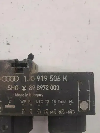 Hehkutulppa OEM 898972000 Skoda Octavia I 1.9L image 4