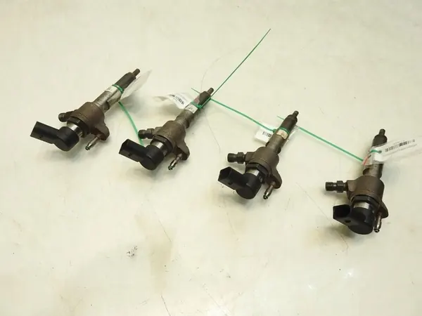 Bränsleinsprutare Citroen Peugeot 1608518380 image 8