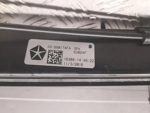 Guia de Porta Chrysler Pacifica OEM 68186017AFA image 8
