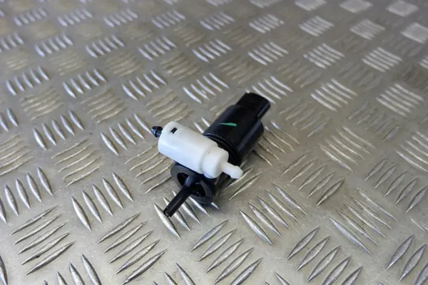 Pompe lave-glace Mercedes-Benz OE A1648690321 Occasion image 2