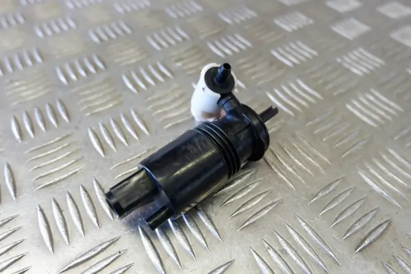 Pompe lave-glace Mercedes-Benz OE A1648690321 Occasion image 4