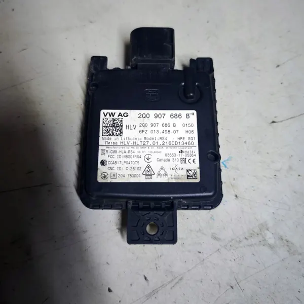 Support radar Skoda Superb III OEM 2Q0907686B droit image 3