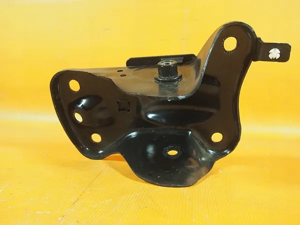 Suporte viga suspensão traseira Audi Q2 OEM 5q0501546c image 6