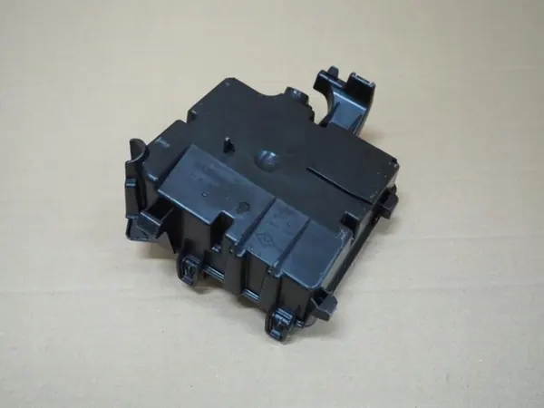 Sulakekotilon kansi OEM 284B14059R Kangoo II Citanille image 3