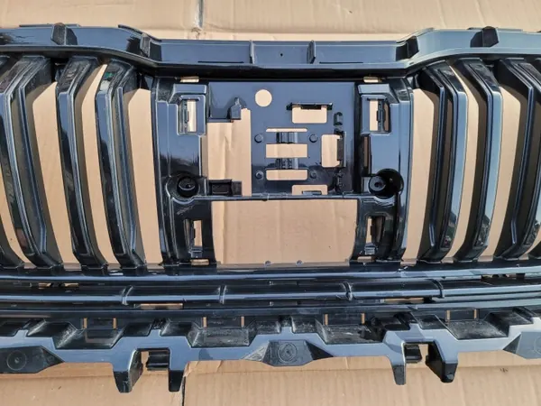 Stoßfänger-Grill-Einsatz Skoda Kodiaq OEM 565853653J image 5
