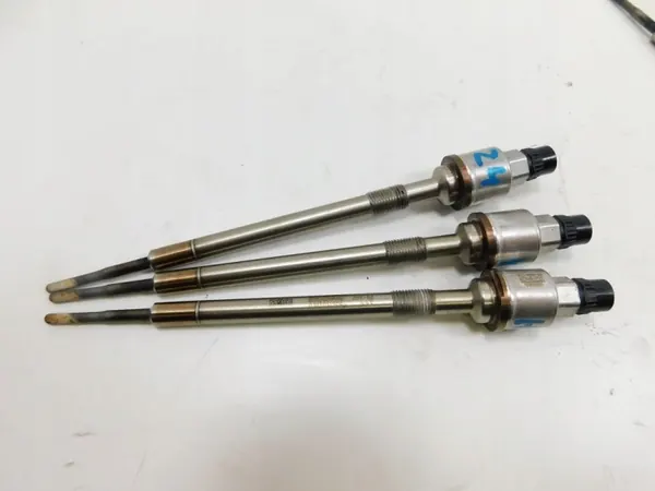 Glödstift med sensor OEM 555794436/55590467 set image 5