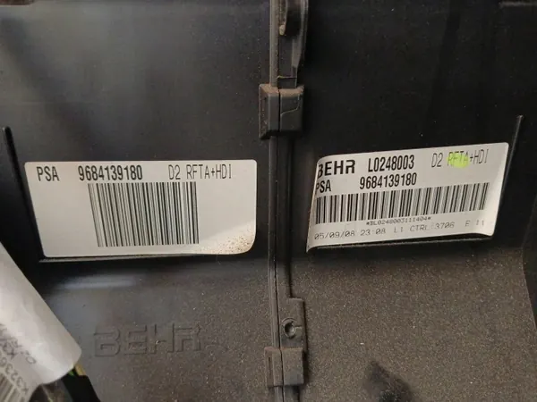 Värmarehus OEM 9684139180 för Peugeot 407 Lift image 6