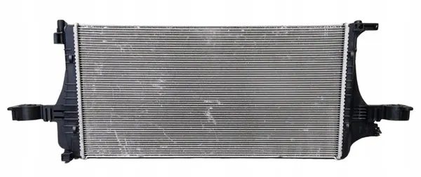 Radiador de agua Volvo XC40 C40 Recharge Eléctrico 2021- image 2