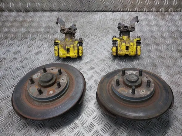 OEM 479465 Bromsskivor Bak + Bromsok + Nav Mazda 6 image 2