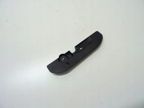 Support d'entrée capot droit OEM FR38-16C194-AD/AC image 2