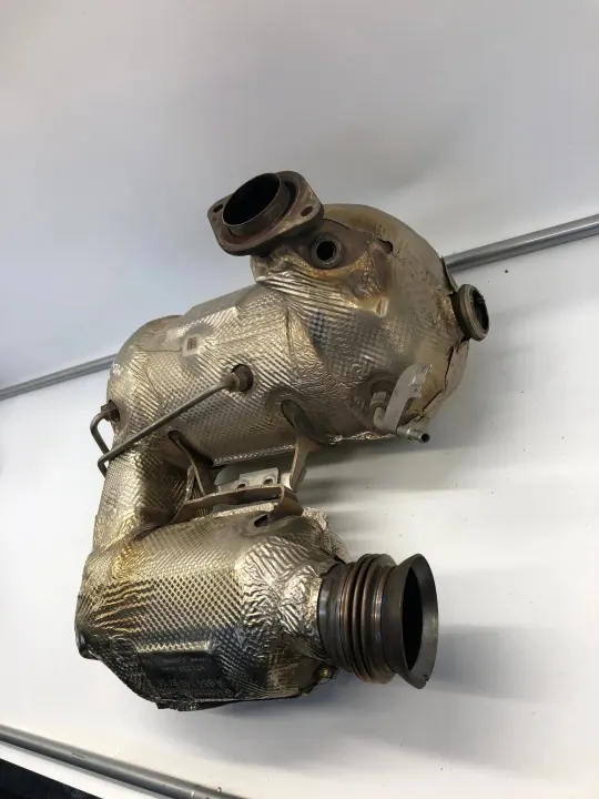 Mercedes-Benz OE A6541408701 Gebrauchter Katalysator image 3