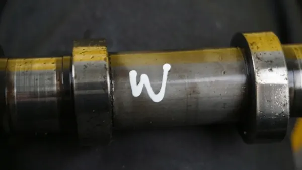 Árvore de cames escape Volvo OEM D5204T7 31258092 image 3