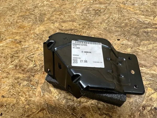 Suporte de para-lama dianteiro esquerdo FIAT 500 52137225 image 2