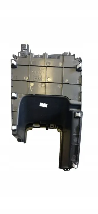 Honda Civic X etu-sytytinpistorasia OEM 83425TBAA0 image 4