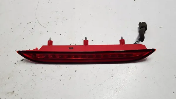 Luz stop KIA RIO III OEM 32432525 - Usado image 2