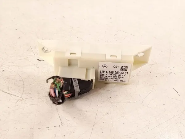 Module Commande Éclairage Mercedes Classe C W204 OEM A1669003401 image 4