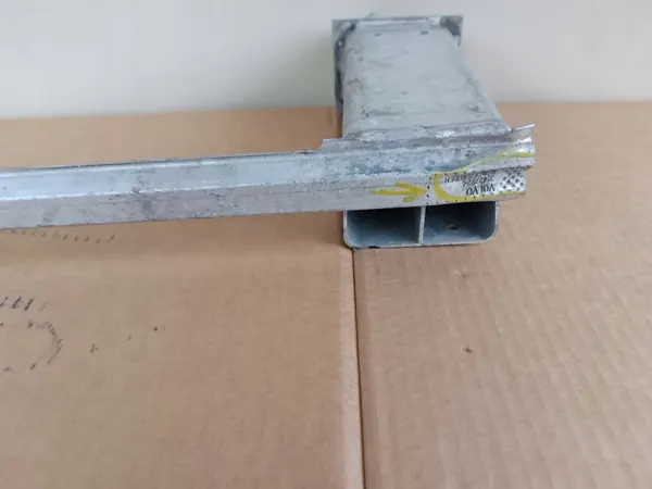 Volvo XC60 II 2016+ Alempi Etupalkki OEM 32246765 image 7
