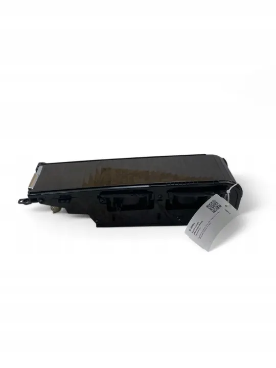 Volvo XC90 Bekerhouder OEM 31389958 Dashboard image 4