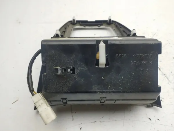 Chassi esquerdo Toyota Avensis T250 2007 OEM 8528 image 5