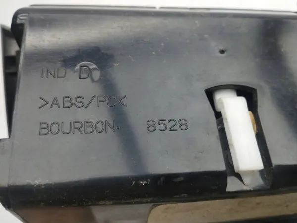 Chassi esquerdo Toyota Avensis T250 2007 OEM 8528 image 7