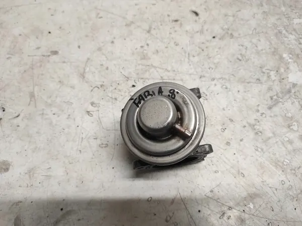 EGR-venttiili SKODA FABIA 1 I 99- 1.4 TDI 045131501K image 2