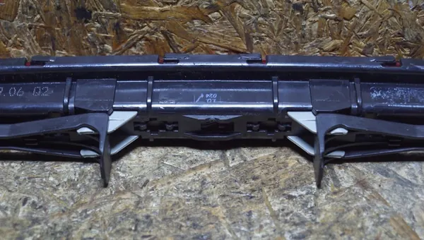 Jarruvalo Mercedes E W211 Lift Sedan A2118201456 image 9