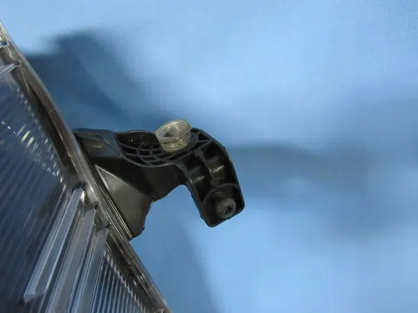 Farol Direito VW Crafter 7C1 Man H7 Completo image 5