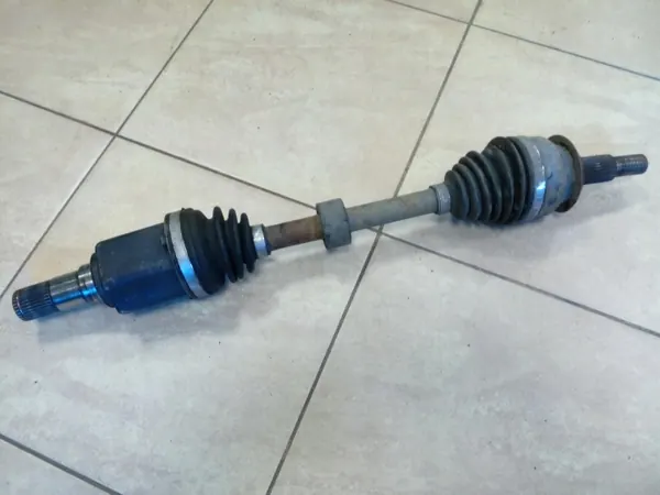 Mazda CX-3 framaxel vänster OEM GDD72560XA image 7