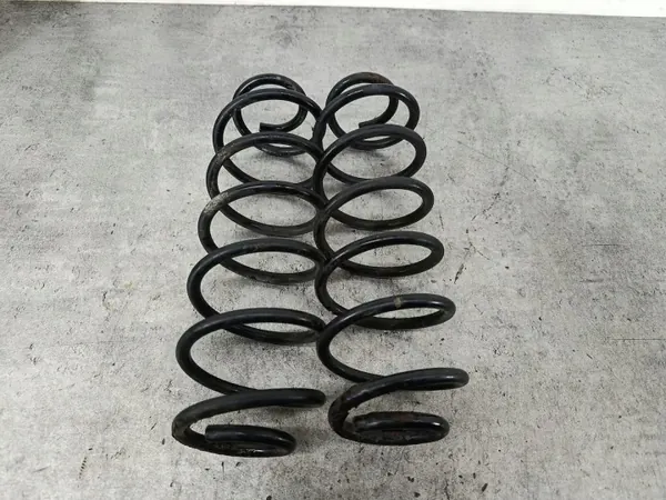 Taka-Jouset OEM SPRĘŻYNY TYŁ Ford Fiesta MK6:lle image 6