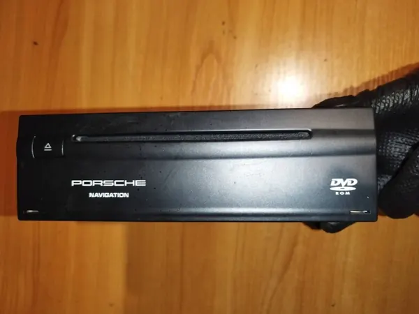 Lector DVD GPS Porsche OE 99764213702 - Usado image 2