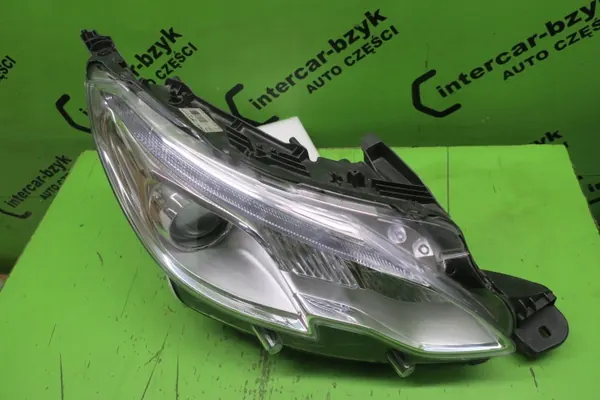 PEUGEOT 2008 I 13- Rechter Koplamp EU 9815403080 image 2