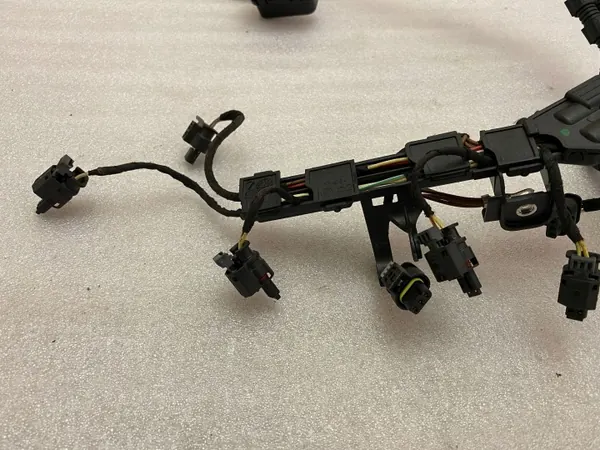 BMW 2 F46 2016 ruiskutusarja OEM 8643382 image 4