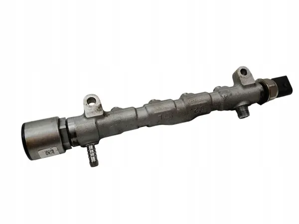 OEM 04L130089F Einspritzschiene VW 1.6 TDI image 4