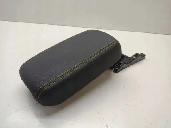 Accoudoir console Kia Stonic 2023 OEM AAA20462 image 2