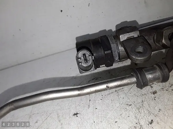 Trilho de combustível Jeep Cherokee 2006 3000D A6420700495 image 3