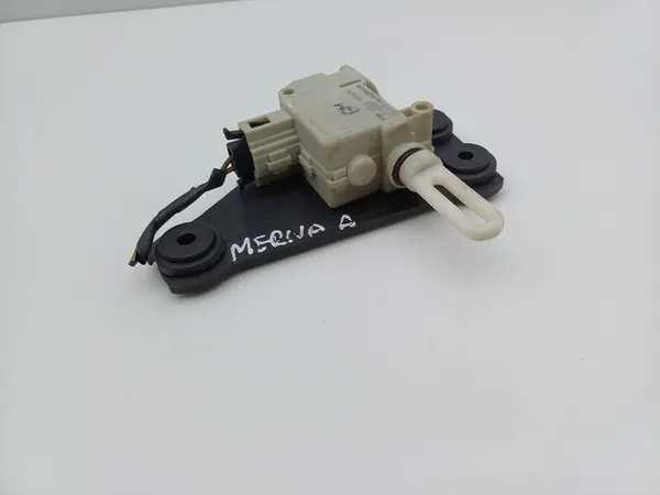 Actionneur de verrou de coffre Opel Meriva A 13199007 image 4