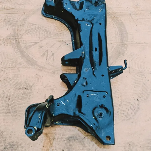 Subchasis Ford Puma mk2 OEM L1BC5019B - Usado image 3