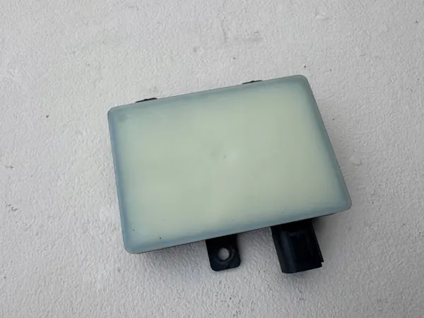 Radar Land Rover L550 - Pièce OEM d'occasion pour Range Rover image 4