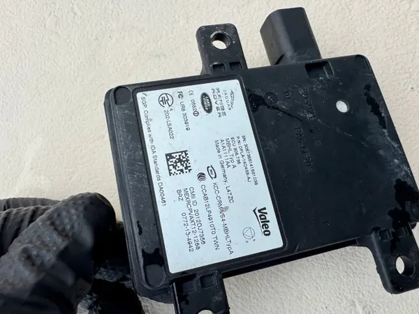 Radar Land Rover L550 - Pièce OEM d'occasion pour Range Rover image 7
