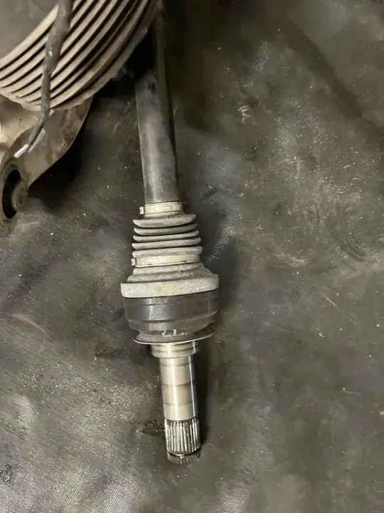 Porsche takapyörän navan oikea OEM 4M4501203N image 5