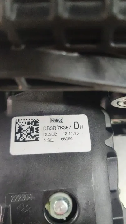 Palanca de cambios Ford OEM DB3R7K387 - Usado image 5