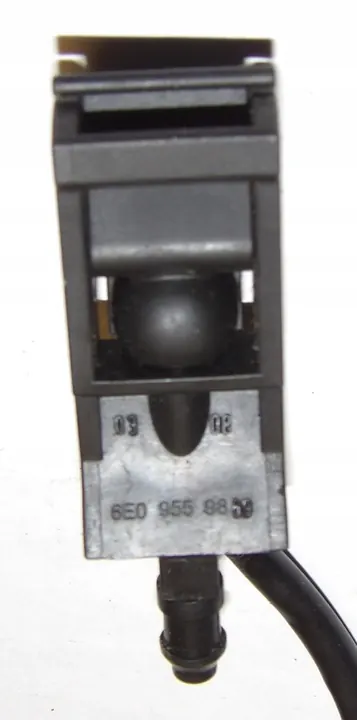 Skoda OE 6E0 955 986 B Spuitmond image 4