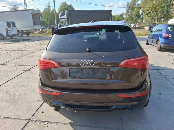 Parachoques trasero Audi Q5 I SQ5 S-Line 8R0 (2008-2016) image 5