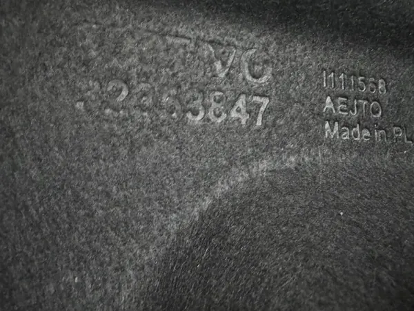 VOLVO XC40 Prateleira Traseira 32353847 image 10